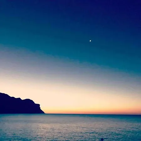 L'aiguade, D'exception A 卡西斯