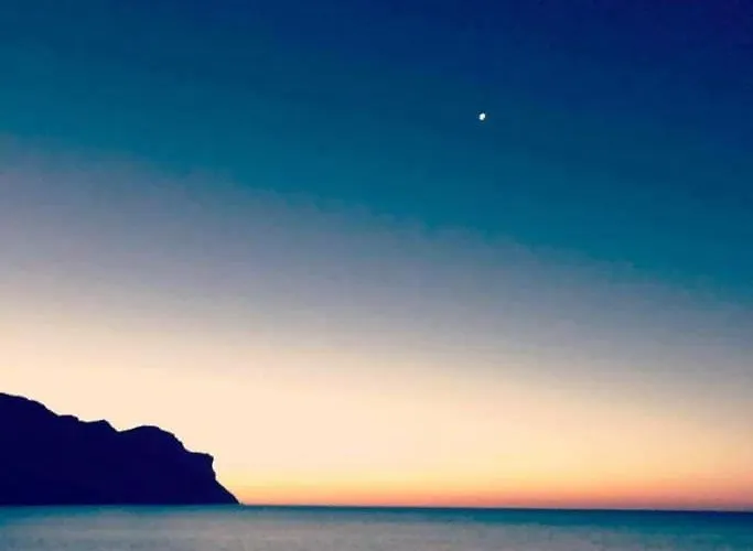 L'aiguade, D'exception A Cassis